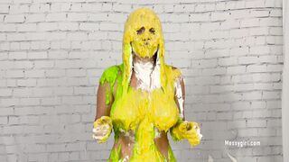 2025-06-24-1273-cash-or-humiliation-with-zoey