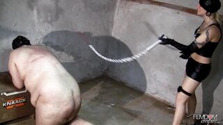 2020-06-06-submittoherwhip_hd