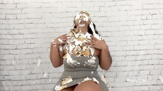 2025-05-26-1269-diva-becomes-a-messygirl