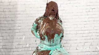 2025-05-26-1269-diva-becomes-a-messygirl