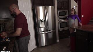 2024-04-03-2525-naughty-surprise-for-stepdaddy_720