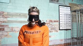 2020-01-14-JJ-locked-up-again-part5