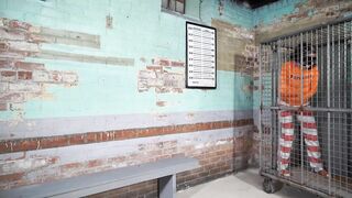 2020-01-14-JJ-locked-up-again-part5