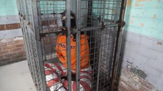 2020-01-14-JJ-locked-up-again-part5