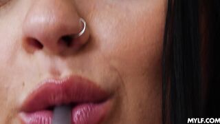 2025-11-03-31223-payton_preslee2_720