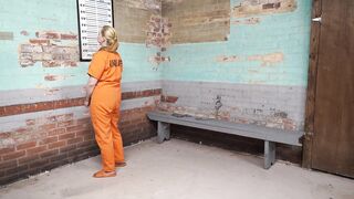 2019-09-12-Cherry-didnt-turn-herself-inpart3