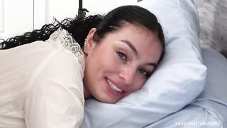 2025-03-28-289-violet-ray-returns-to-interview-as-a-sexy-pirate-server_720