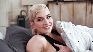 2021-05-25-183405-my-neighbors-a-lesbo-honey-gold-skye-blue-183405-540