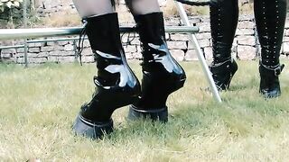 2020-12-17-2908-dressed-for-dressage_IP