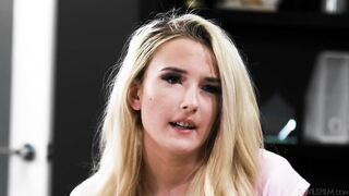 2021-01-16-176371-lesbian-cougars-on-the-prowl-kayla-paige-tana-waters-176371-540