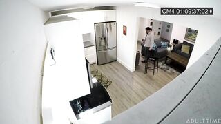 2020-08-20-169741-spying-on-the-maid-169741-540