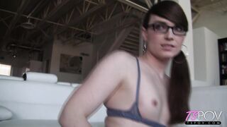 2016-09-15-watch-internet-sensation-natalie-jerk-off-her-man-while-on-cam_720