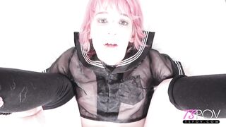 2025-11-05-she-is-incredibly-cute_720