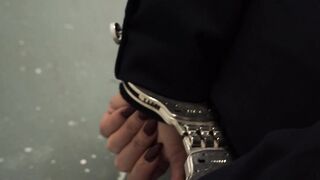 2019-01-17-JJ-Plush-transported-back-to-US-part1