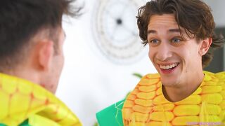 2025-11-14-234734-mom-pussy-makes-a-perfect-thanksgiving-s5e3_960