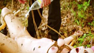 2021-06-05-639-puppet-suspension-and-anal-domination-of-an-opera-singer-outdoors-in-nature-with-rope-bondage_644