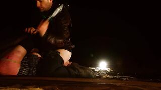 2021-04-10-628-open-desert-open-ass_644