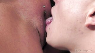 2021-04-01-181627-too-hot-for-a-gilf-540