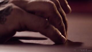 2019-02-26-145360-the-secretary-540