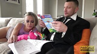 2019-04-25-dee-daddys-baby-loses-her-anal-cherry_med