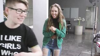 2019-03-10-145876-we-like-girls-lena-ivy-540