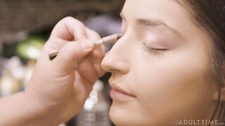 2019-02-17-145175-we-like-girls-emily-scarlett-540