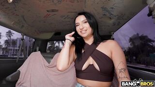 2022-12-07-9470881-penis-icing-on-her-pussy_720