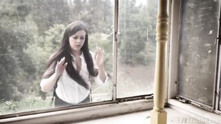 2018-05-01-131493-the-last-house-on-the-right-540