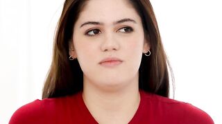 2025-11-11-2551-ellie_returns_stream