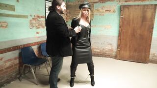 2019-01-11-Adara-arrested-in-leather-part1