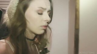 2018-08-16-132533-deals-blow-540