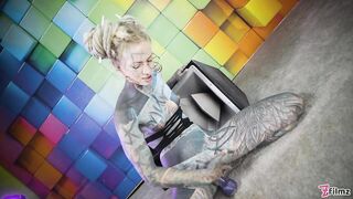 2025-09-25-tattooed-goddess-teases-with-tech-and-tie_stream