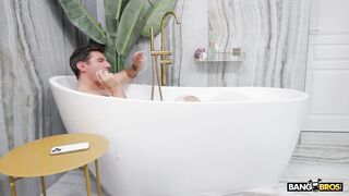 2025-12-14-11445529-naughty-stepdaughter_720