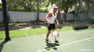 2025-11-22-11436705-basketball-booty_720