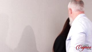 2025-12-24-ripped-stockings_720