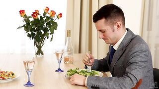 2021-02-21-124449-have-a-taste-s38e15_960