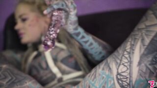 2024-01-04-anuskatzz-wants-extreme-anal-insertion-to-squirt_stream