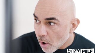 2025-12-22-11443563-the-sneaky-masseur_720