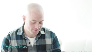 2019-03-01-144658-matchmaker-masseuse-540