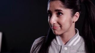 2022-04-08-4630261-she-likes-the-strong-silent-type_720