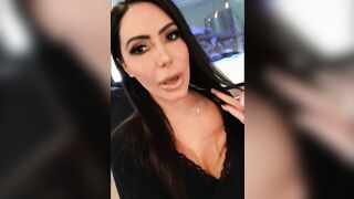 2019-03-07-4351216-lelas-panty-thief_720