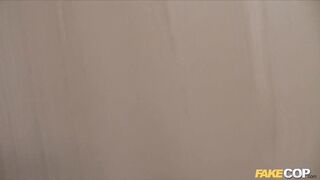 2016-12-19-4088461-hot-web-cam-model-performs-for-cop_720