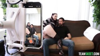 2025-12-27-31486-doxy_720