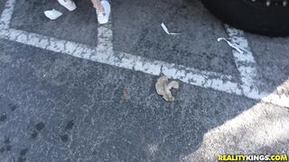 2018-06-17-2286945-new-cock-smell_720