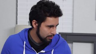 2019-03-30-4352370-snuck-and-cuck_720