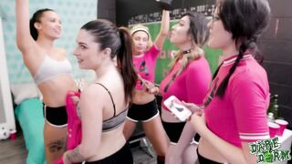 2018-04-20-2954281-soccer-sluts_720