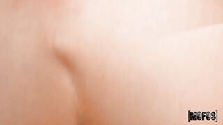 2022-02-01-4508991-hung-professor-plows-his-teenage-student_720