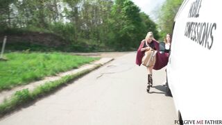 2022-06-07-4647261-innocent-girl-in-need-of-anal-orgasm_720