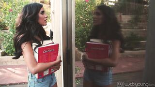 2018-01-26-129360-let-me-warm-you-up-a-true-story-540