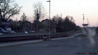 2021-09-12-4477621-juicy-big-boob-confessions_720